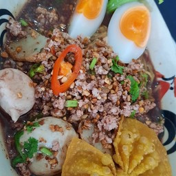 น้ำตก !!!!!!   ต้มยำ..ไข่ธรรดา