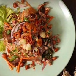 ยำวุ้นเส้นโบราณ