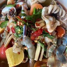 เกาเหลาทะเลรวม