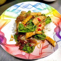 ข้าวราดผัดขี้เมาทะเล