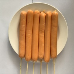 นายเนศ ลูกชิ้นทอดน้ำจิ้มรสเด็ด