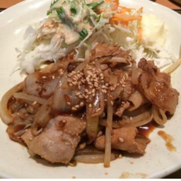 ข้าวหน้าหมูนุ่มซอสเกาหลีไม่เผ็ด