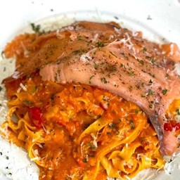 Smoke Salmon Pink Sauce