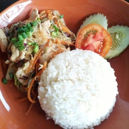 ร้านพี่กุ้ง (อาหารอีสาน อาหารตามสั่ง) หน้ากองเมือง