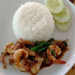ข้าวกุ้งผัดพริกเผา