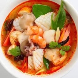 ต้มยำรวมมิตร/ถ้วย