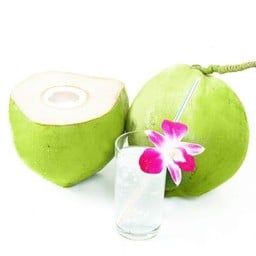 มะพร้าวน้ำหอมบ้านแพ้วใส่เนื้อ1ลูก 1ถุง