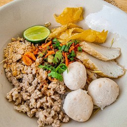 ก๋วยเตี๋ยวต้มหมูโบราณ(แห้ง)