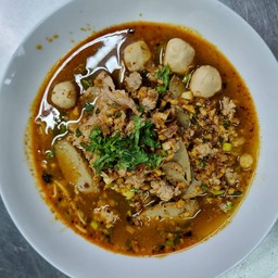 ก๋วยเตี๋ยวต้มยำหมูโบราณ