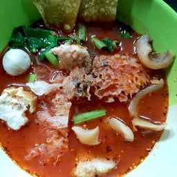 ก๋วยเตี๋ยวเย็นตาโฟต้มยำ