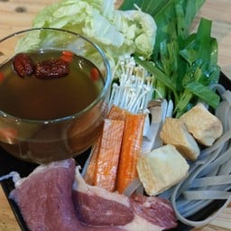 ชาบูซุปเห็ด (ต้มพร้อมทาน)