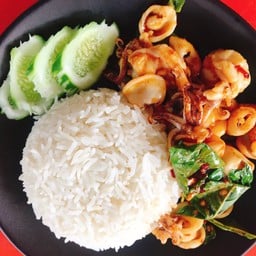 ข้าว+กะเพราทะเล(กุ้งปลาหมึก)
