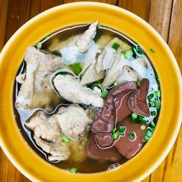 ต้มเลือดหมูพิเศษ