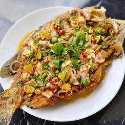 ปลากะพงลุยสวน