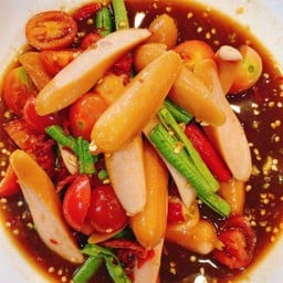 ตำเกาเหลาไส้กรอกไก่