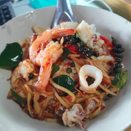 Stir-fried Spicy Thai Basil