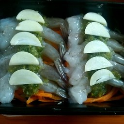 กุ้งแช่น้ำปลา SHRIMP IN FISH SAUCE