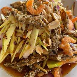 ตำมะม่วงปลากรอบ