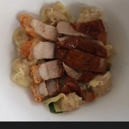 เกี้ยวเป็ด+หมูกรอบ