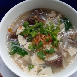ก๋วยจั๊บอุบล เคหะ4(เมืองเก่า)