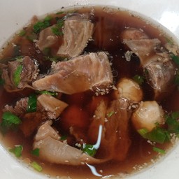 เกาเหลา หมูตุ๋น พิเศษ