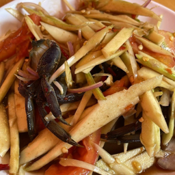 ตำมะม่วงปูดำปลาร้า