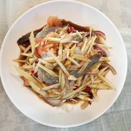 ตำมะม่วงกุ้งสดปลาร้า