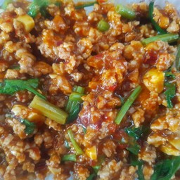 Stir Fried Minced Pork With Salted Egg On Rice