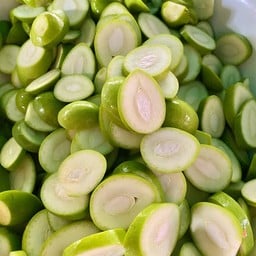 มะม่วงเบาห่ัน  กล่องละ