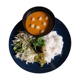 ขนมจีนน้ำยากะทิ (พร้อมเส้นและผัก)