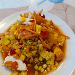 ตำข้าวโพดไข่เค็ม