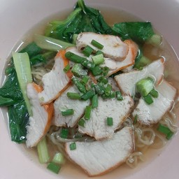 บะหมี่เกี๊ยวหมูแดง