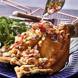 ปลากะพงทรงเครื่อง