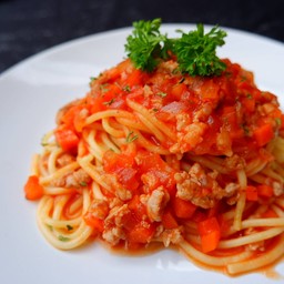 สปาฯซอสมะเขือเทศหมูสับ