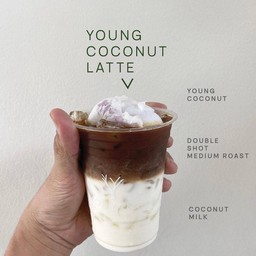 ลาเต้มะพร้าวอ่อน young coconut latte