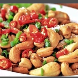 Cashew Nut with chili peppers