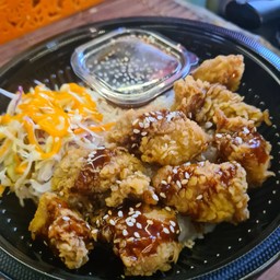 ข้าวไก่กรอบทอริยากิ(ไก่ป๊อบ)