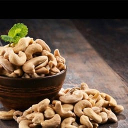 เม็ดมะม่วงหิมพานต์.