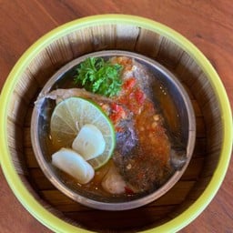 ปลากะพงนึ่งมะนาว