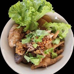 ก๋วยเตี๋ยวไก่ เส้นหมี่ขาว