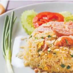 ข้าวผัดไก่