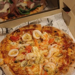 พิซซ่าอิตาเลี่ยนซีฟู้ดพาราไดซ์