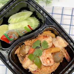 ข้าวผัดต้มยำกุ้ง