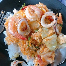 ข้าวผัดโป๊ยเซียนทะเล