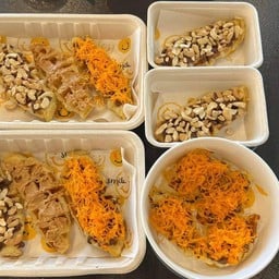 ส้มตำ ตำแซ่บ บาย เฟย