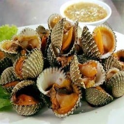 หอยแครงเลือดบ่อไทย ส้มตำ บ้านกลาง ปทุมธานี ซอยหมู่บ้าน