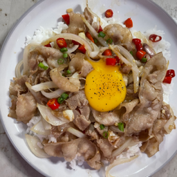 ข้าวหน้าสามชั้นสไลด์