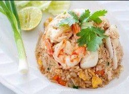 ข้าวผัดทะเล