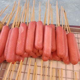 กรรณิการ์ ลูกชิ้นหมูปิ้ง ตลาดนางรำ Kannika Lookchintod