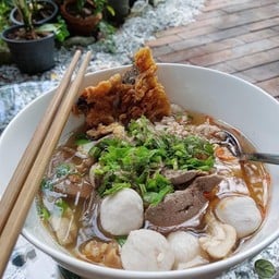 ก๋วนเตี๋ยวเนื้อแชมป์